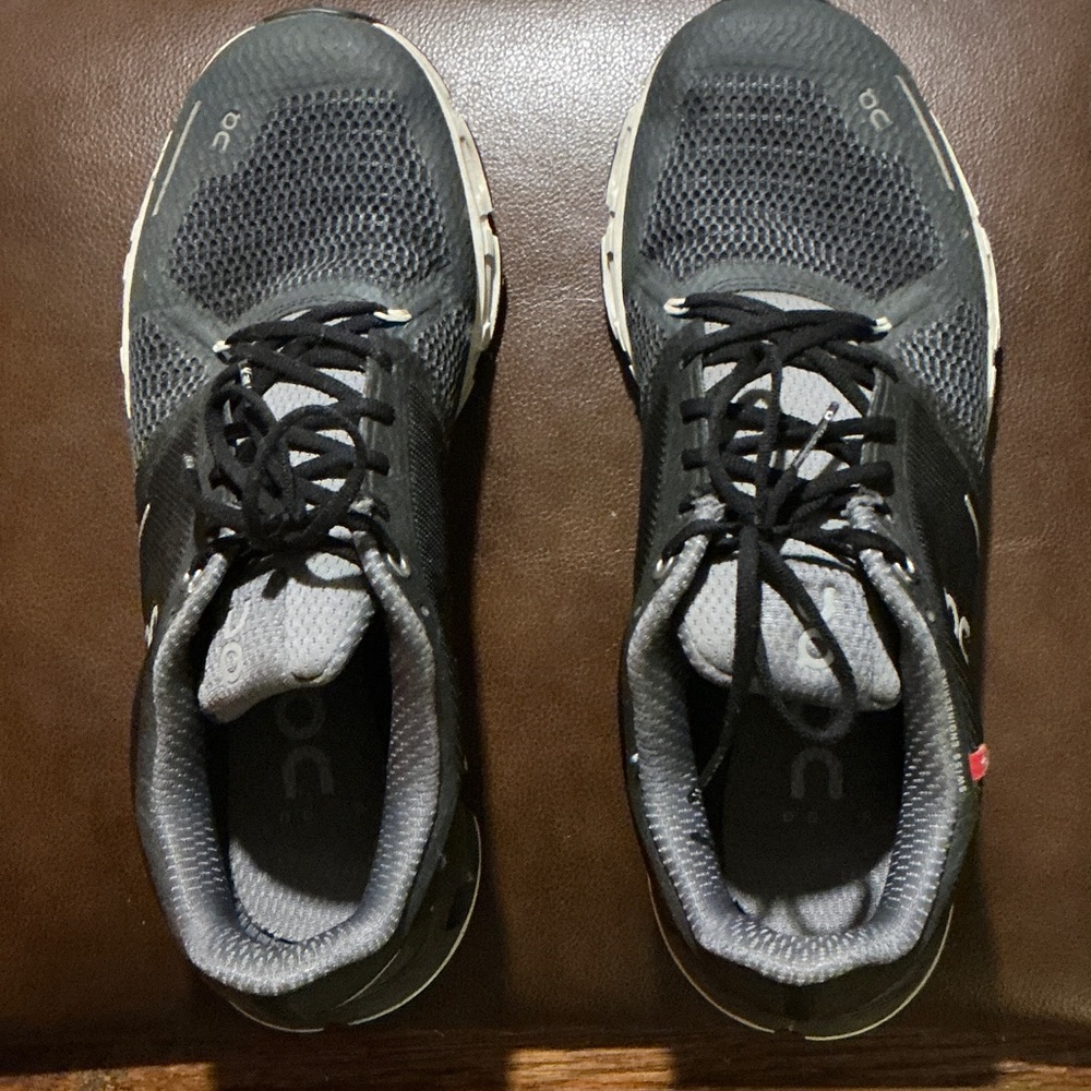 On Running Men's Black and Gray Athletic Shoes
